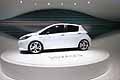 Prototipo Toyota Yaris vista lateralmente